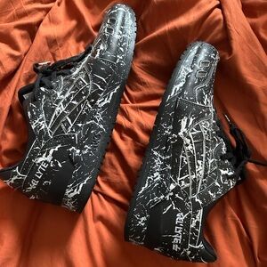 ASICS Tiger Men Gel-Lyte III - Marble Pack (Black/Black) MENS SIZE 10 1/2 NEW